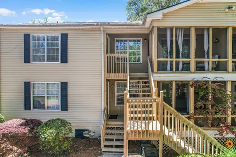 $222,500 | 401 North Cromwell Road, Unit 7O, Savannah, GA 31410