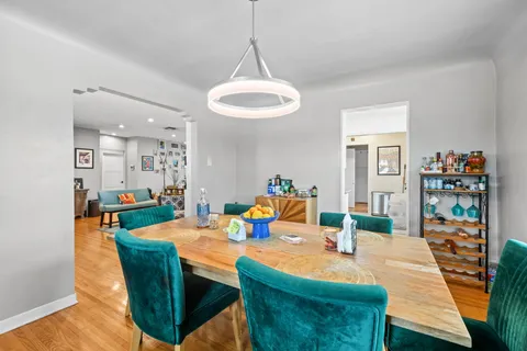 $1,395,000 | 9232 South 8th Avenue, Inglewood, CA 90305