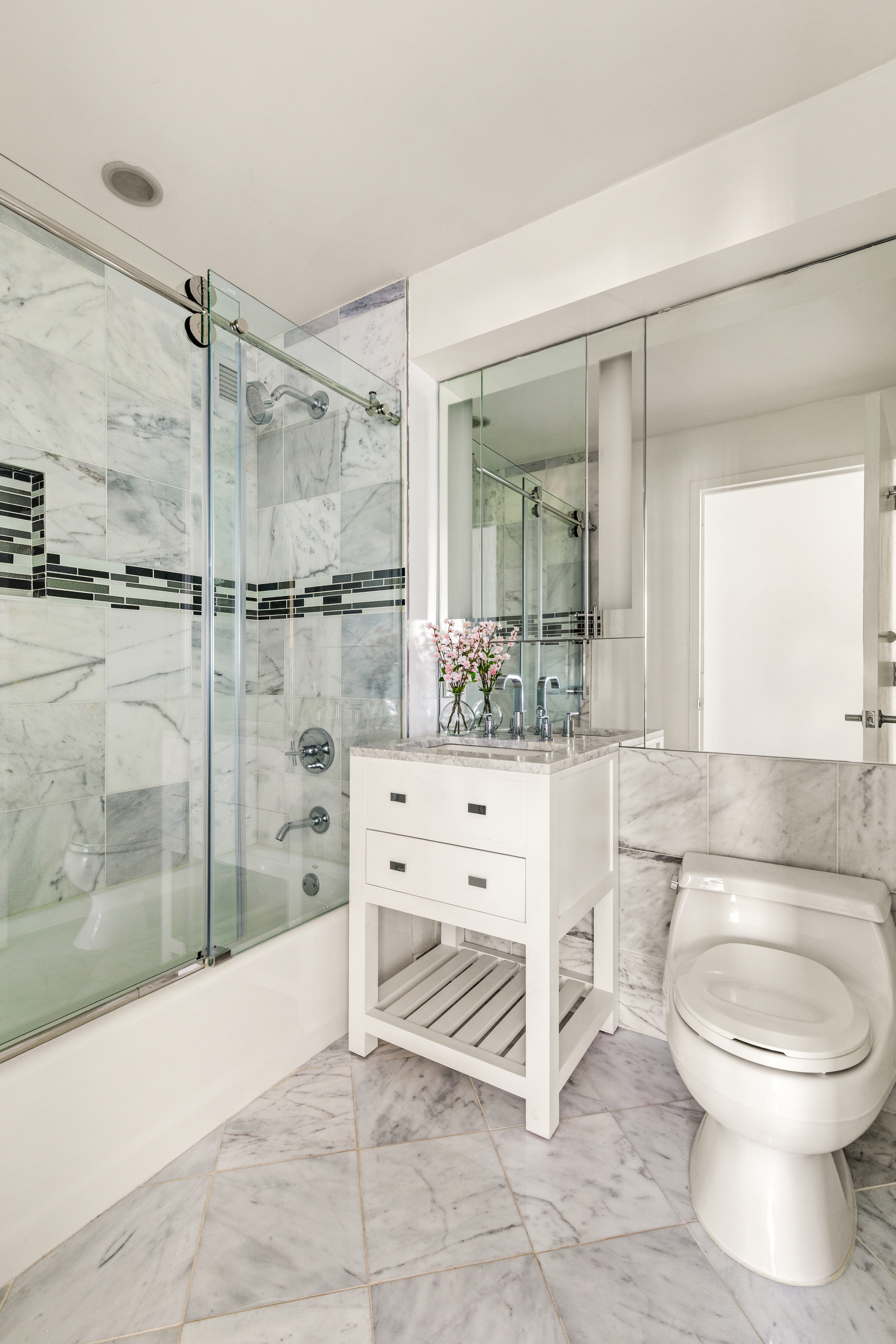 306 Gold Street, Unit 33F Brooklyn, NY 11201 - Photo 9 of 17