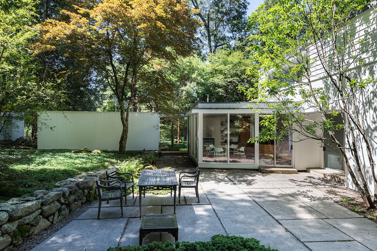 32 Tower Road Lincoln, MA 01773 - Photo 9 of 48 Gallery Image 9