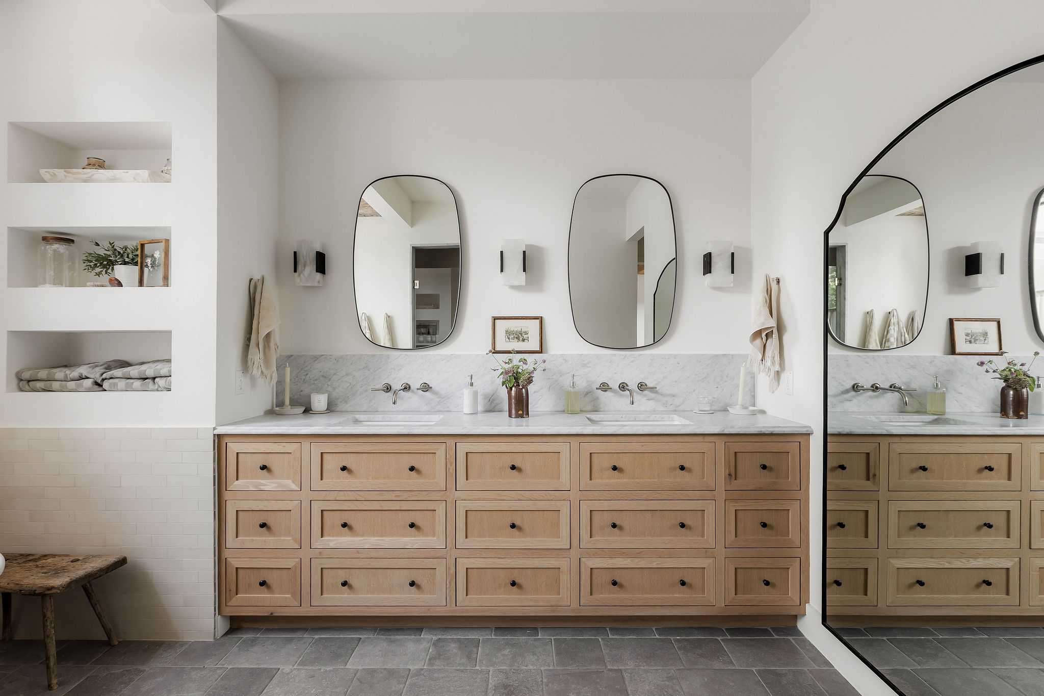 4700 Clawson Road Austin, TX 78745 - Photo 14 of 26 a bathroom with double vanity sinks and a vanity