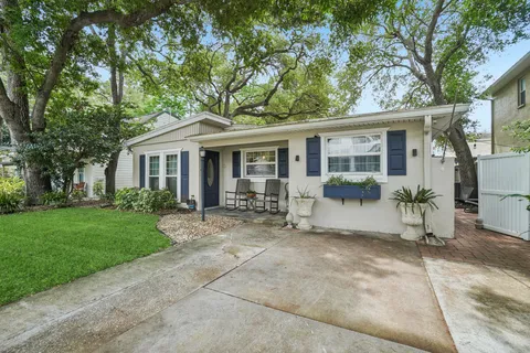 $699,000 | 3218 West Oakellar Avenue, Tampa, FL 33611