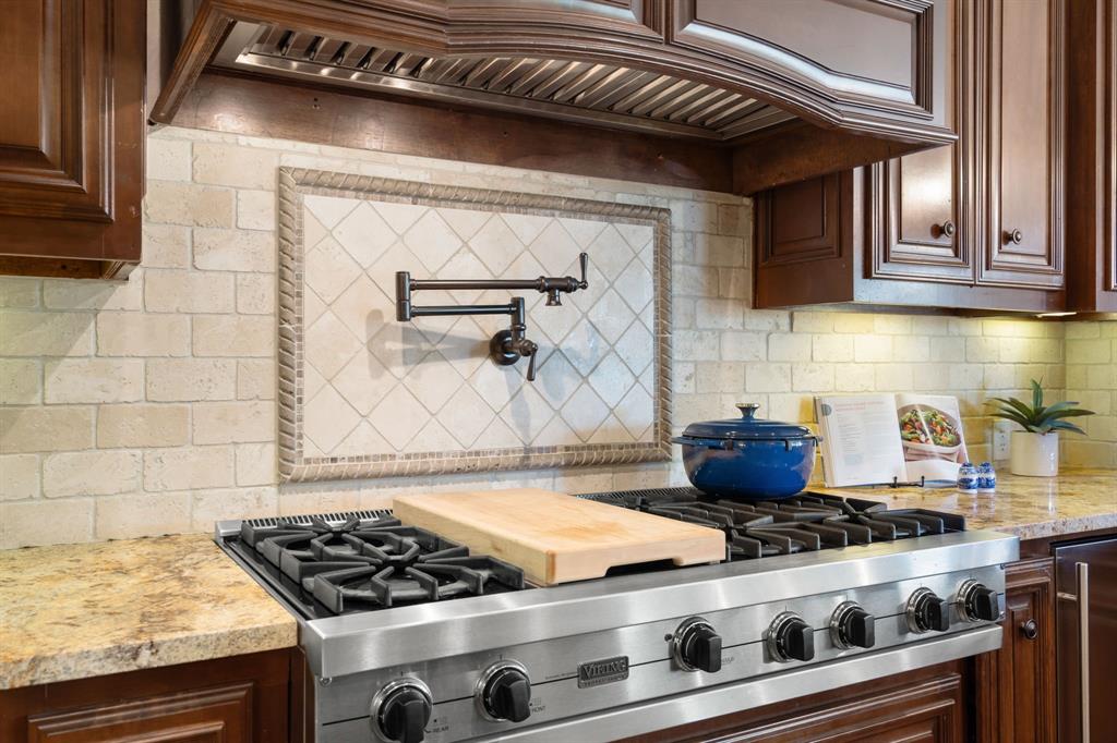 771 Hayden Road Lantana, TX 76226 - Photo 11 of 41