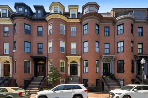 $2,100,000 | 44 Rutland Square, Unit 2, Boston, MA 02118