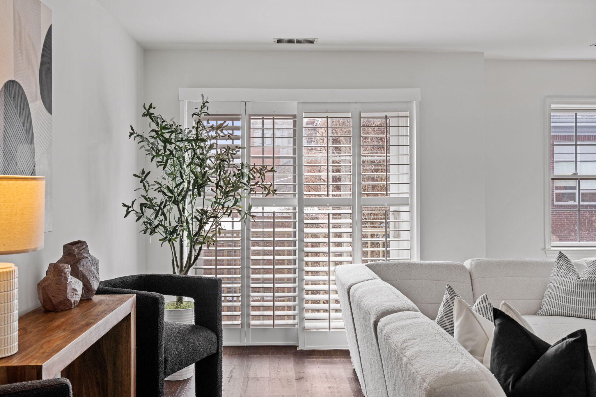 2341 Wallace Street, Unit B Philadelphia, PA 19130 - Photo 6 of 44