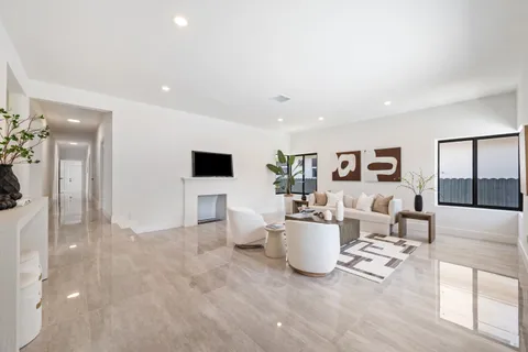 $2,200,000 | 1405 Lenox Avenue, Miami Beach, FL 33139