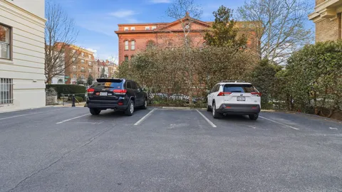$1,250,000 | 2205 California Street Northwest, Unit 303, Washington, DC 20008