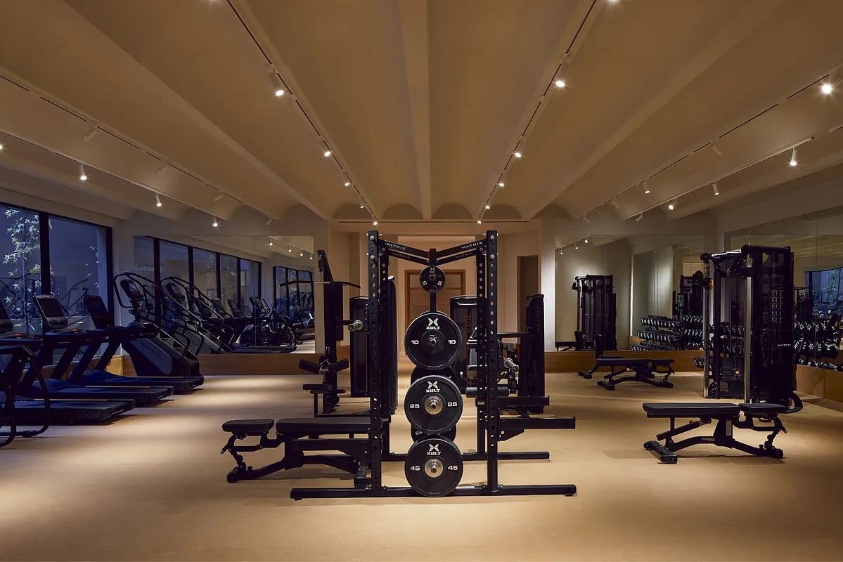 323 Bergen Street, Unit PH708E Brooklyn, NY 11217 - Photo 12 of 20 a view of a room with gym equipment
