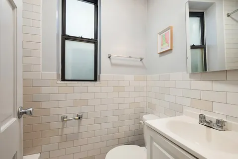 $3,950,000 | 19 Clifford Place | Greenpoint