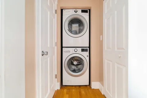 $1,138,000 | 152 Harvard Street, Unit 4, Brookline, MA 02446