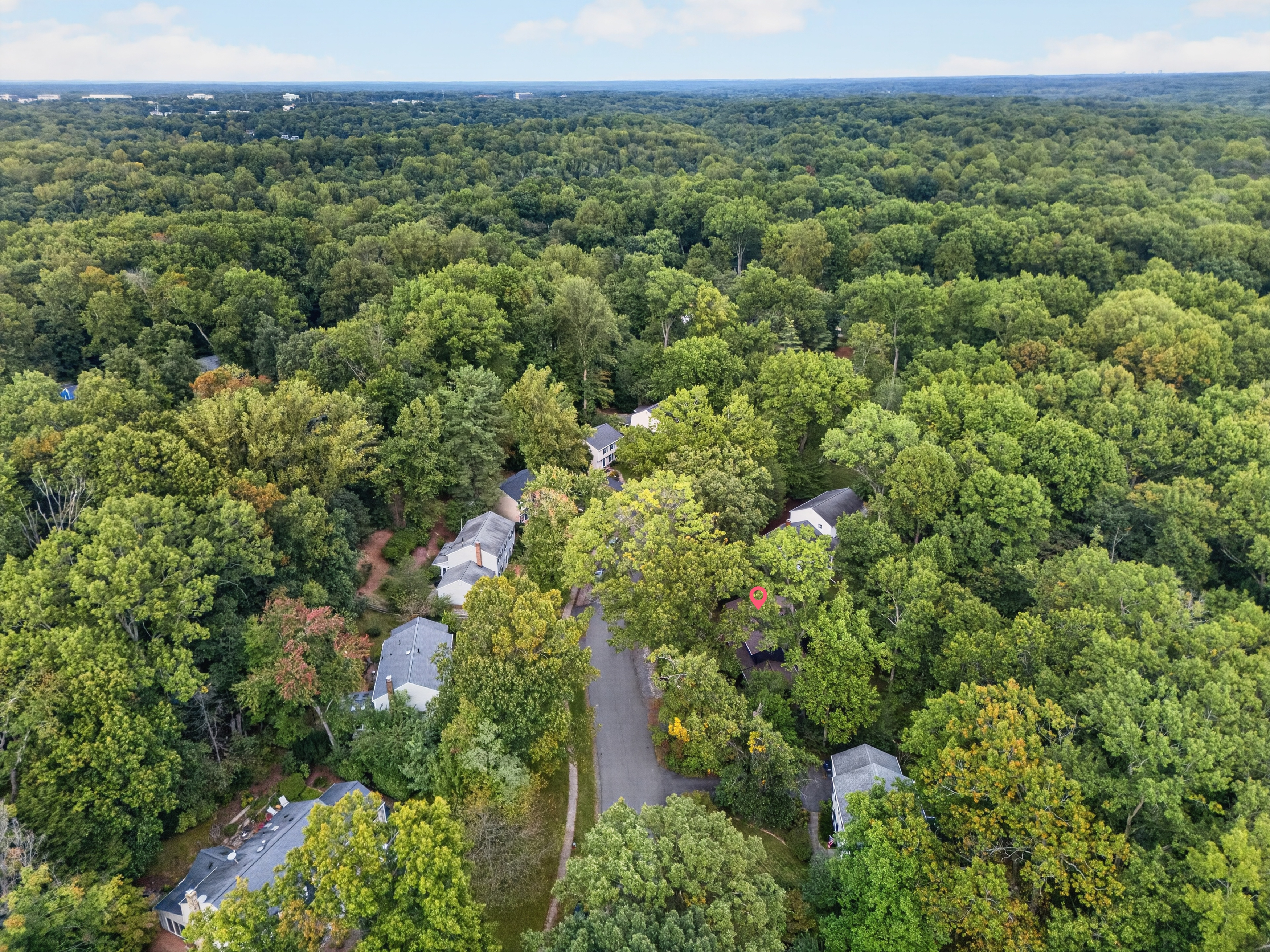 11411 Running Cedar Road Reston, VA 20191 - Photo 16 of 28 Gallery Image 16