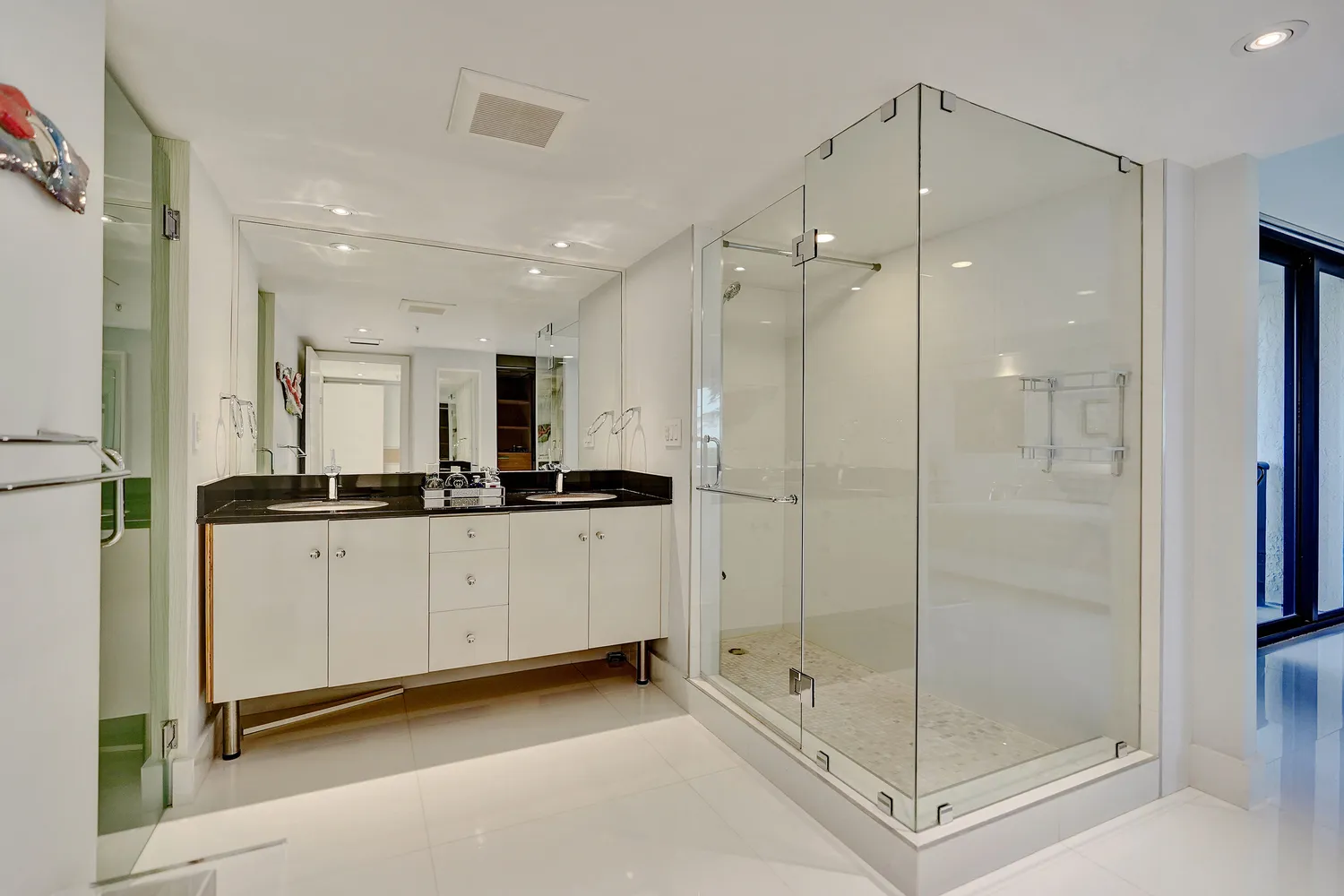 $1,199,000 | 3440 South Ocean Boulevard, Unit 105N, Palm Beach, FL 33480