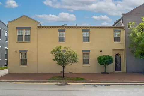 $1,249,000 | 228 South Alfred Street, Alexandria, VA 22314