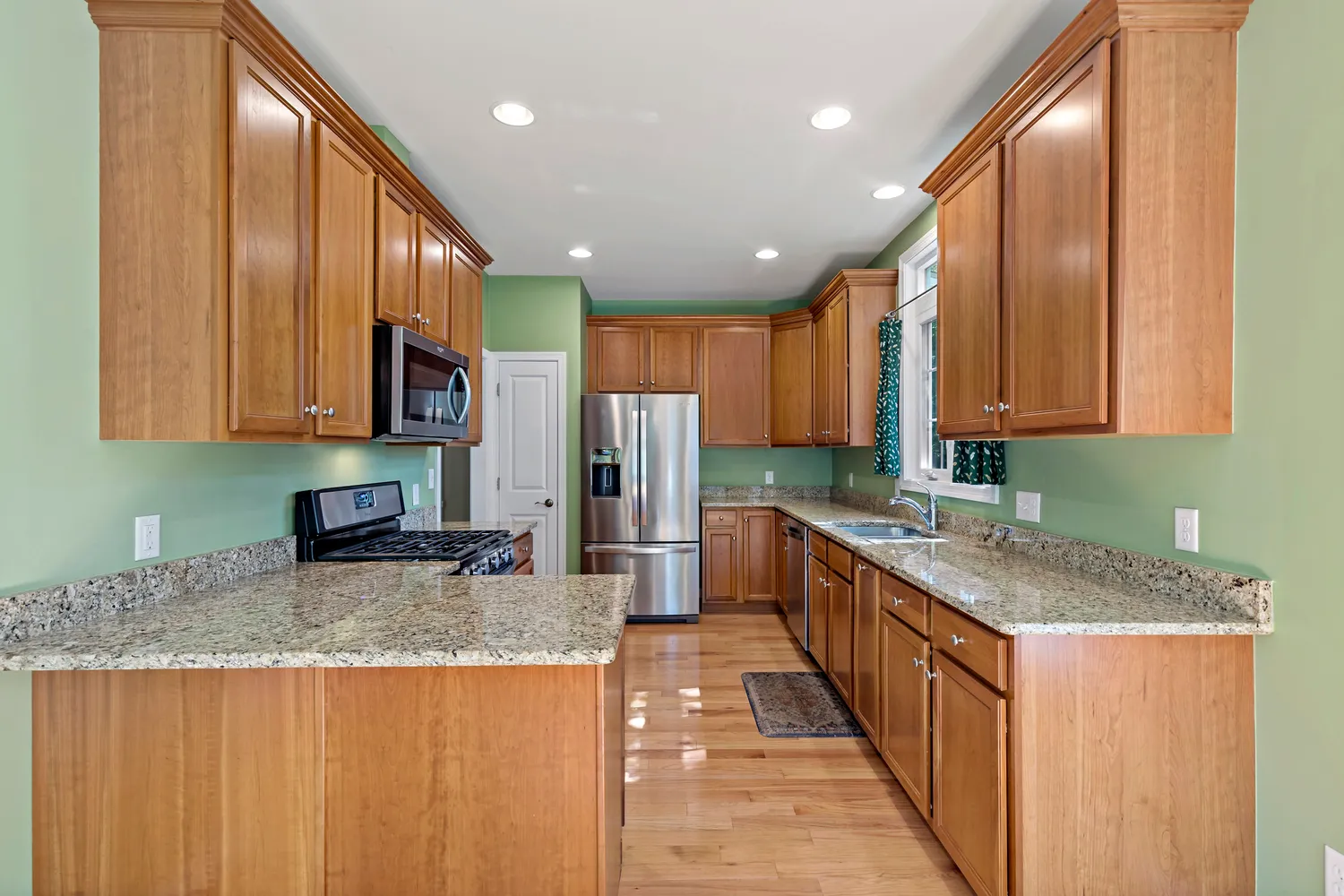 $765,000 | 19 Red Leaf, Plymouth, MA 02360