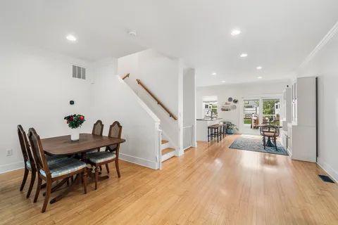 $875,000 | 517 Carpenter Street, Philadelphia, PA 19147