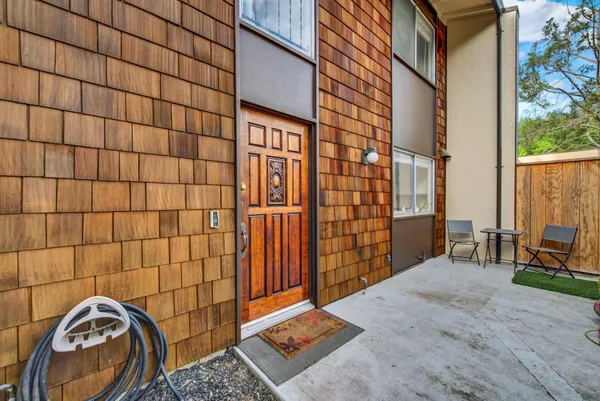 $578,000 | 3161 Valley Green Lane, Napa, CA 94558