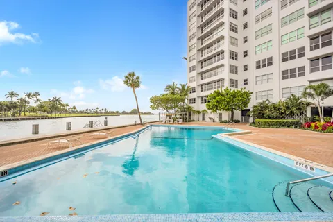 $685,000 | 9102 West Bay Harbor Drive, Unit 3C, Bay Harbor Islands, FL 33154