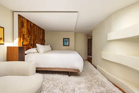 $9,450,000 | 34 Gramercy Park East, Unit PHB | Gramercy