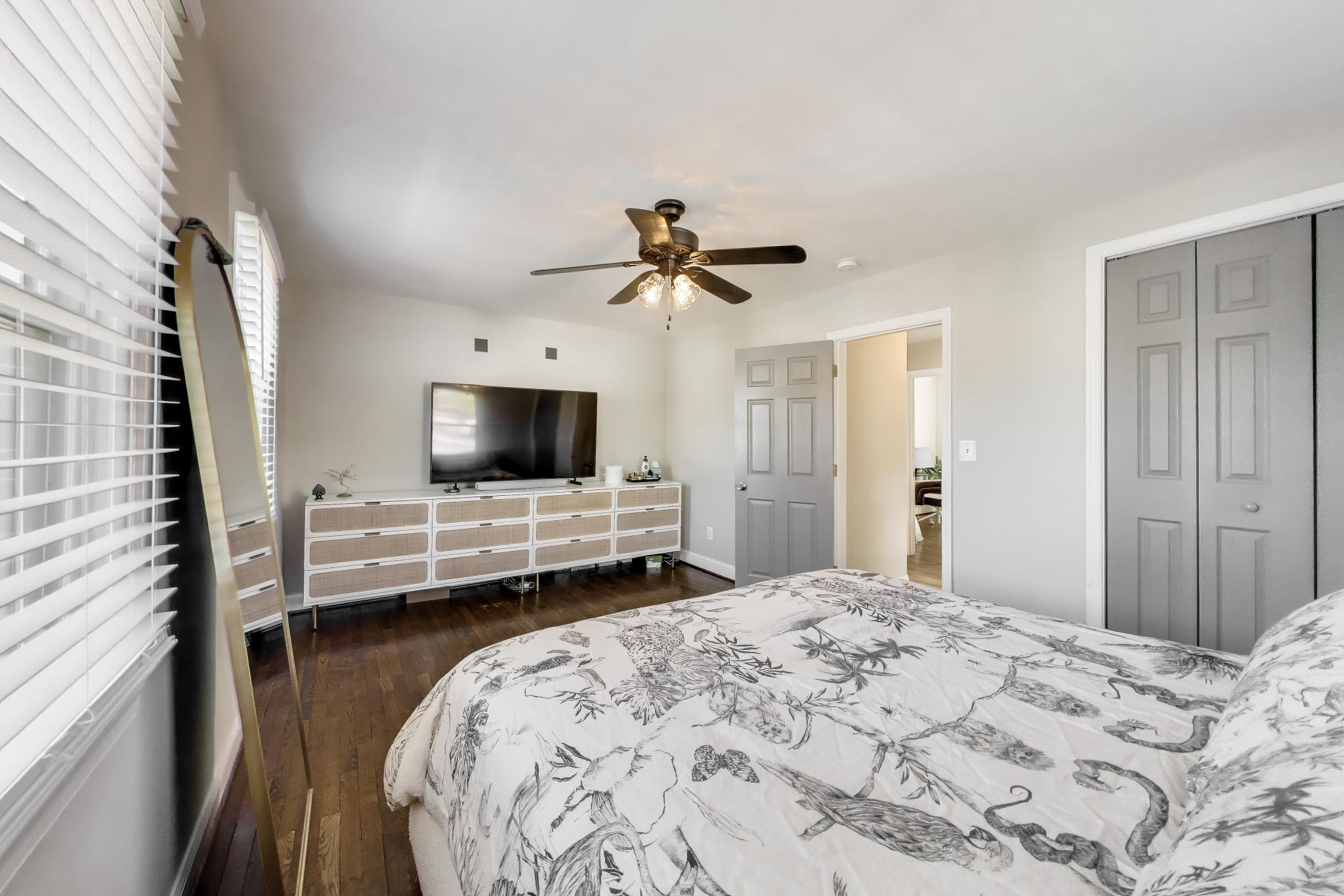 4609 Hillside Road Southeast Washington, DC 20019 - Photo 18 of 37