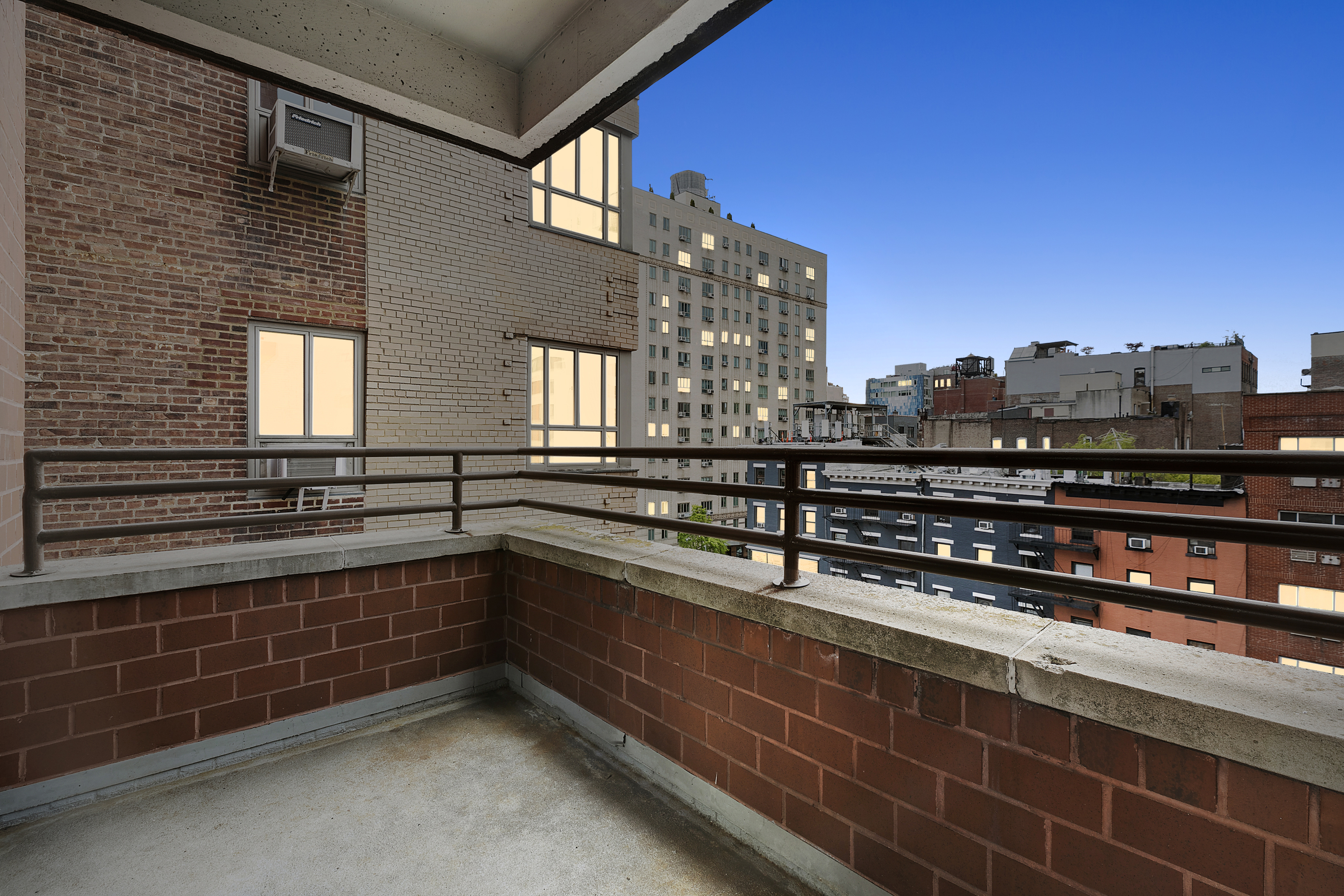 181 7th Avenue, Unit 5A Manhattan, NY 10011 - Photo 4 of 8
