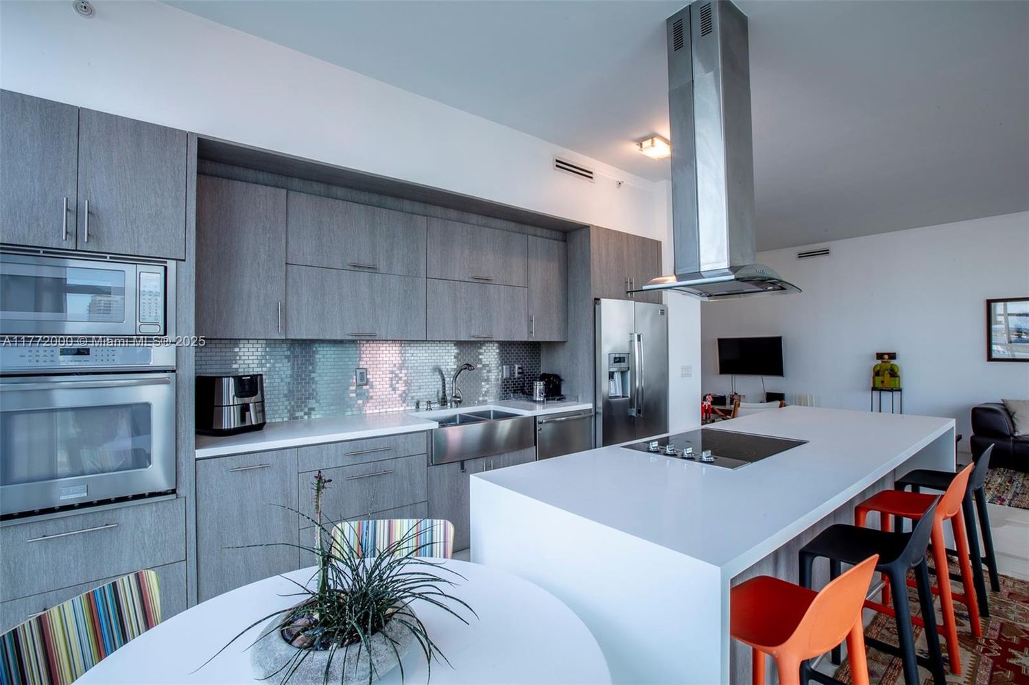 3131 Northeast 188th Street, Unit 21002 Aventura, FL 33180 - Photo 11 of 26