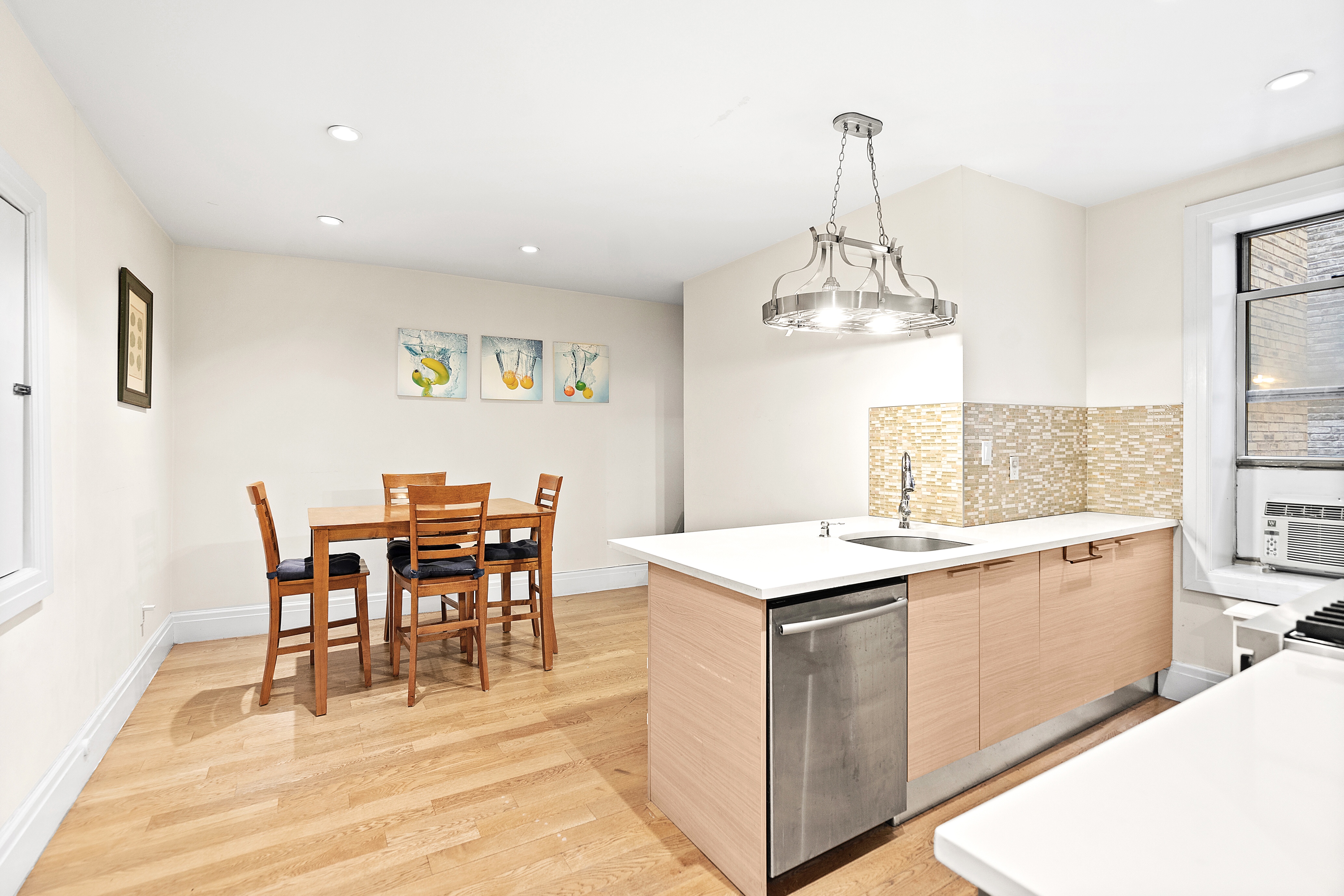 19 Grace Court, Unit 3B Brooklyn, NY 11201 - Photo 4 of 13