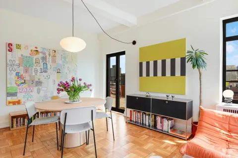 $2,400,000 | 160 Columbia Heights, Unit 10F | Brooklyn Heights