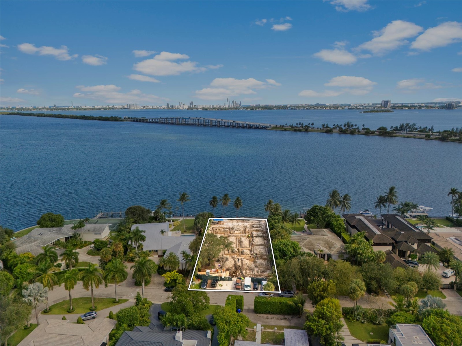 640 Sabal Palm Road Miami, FL 33137 - Photo 7 of 12