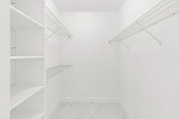 $4,000 | 47 Southwest Osceola Street, Unit UN206, Stuart, FL 34994