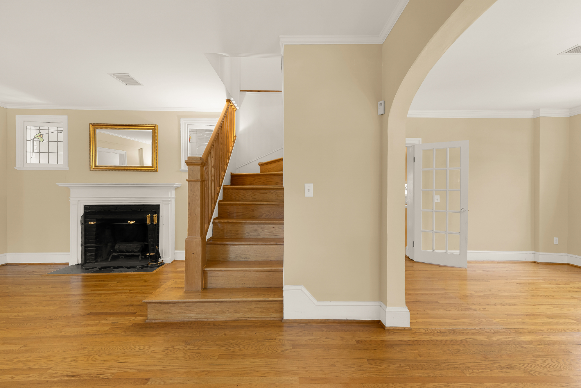 2820 38th Street Northwest Washington, DC 20007 - Photo 3 of 54