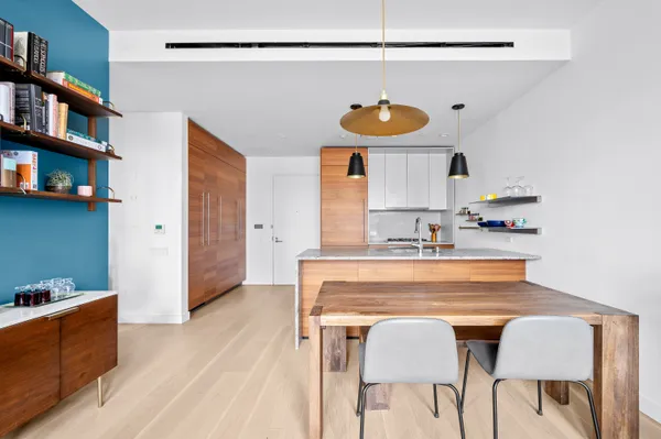 $3,800 | 21-21 31st Street, Unit 5H | Astoria
