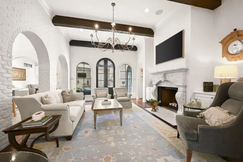 $1,250,000 | 11438 Center Court Boulevard, Baton Rouge, LA 70810