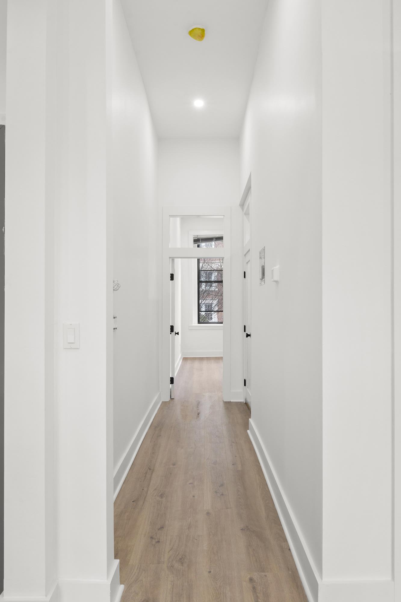 254 Cumberland Street, Unit 2 Brooklyn, NY 11205 - Photo 7 of 8