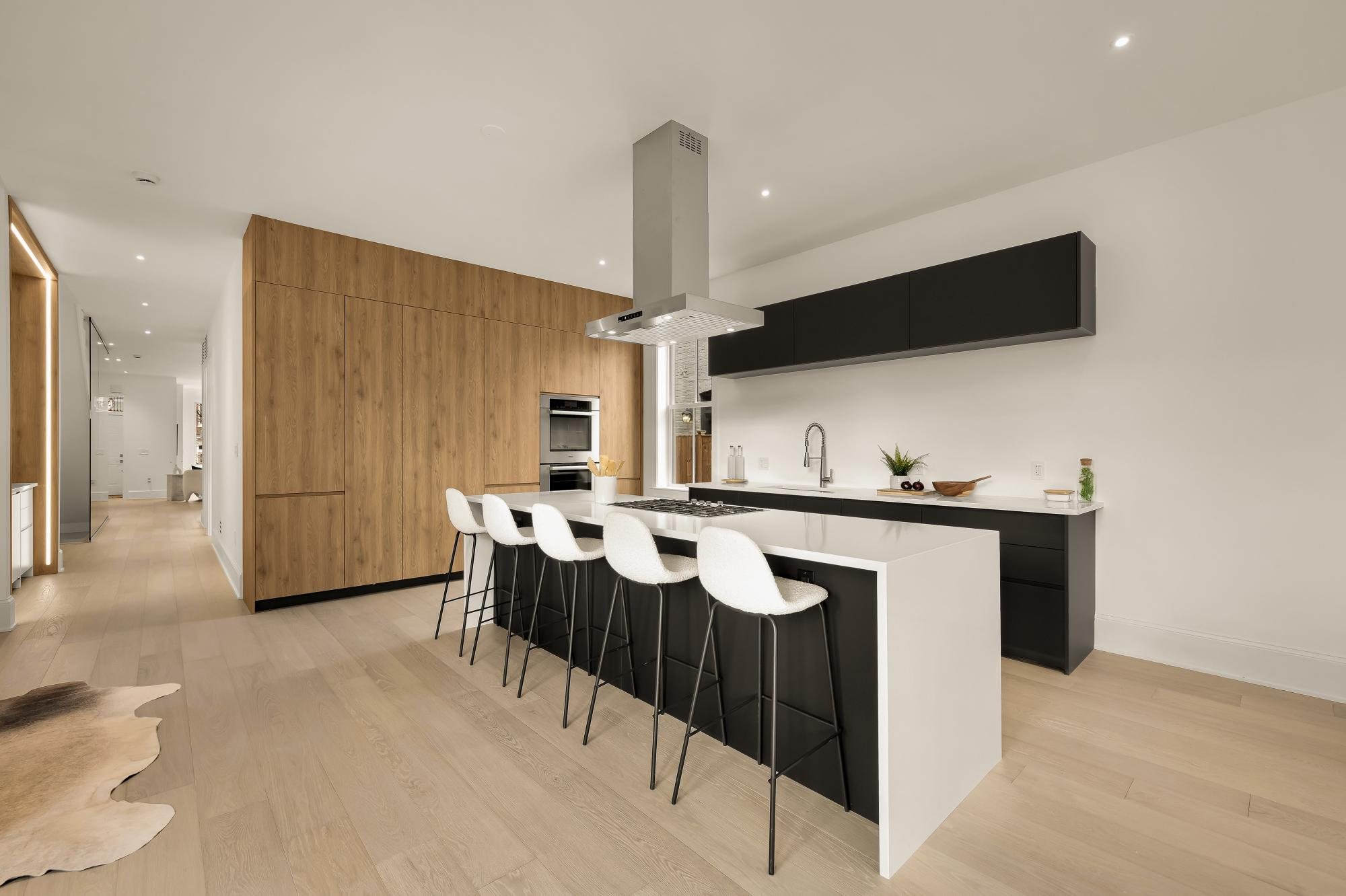 329 8th Street Northeast Washington, DC 20002 - Photo 11 of 49