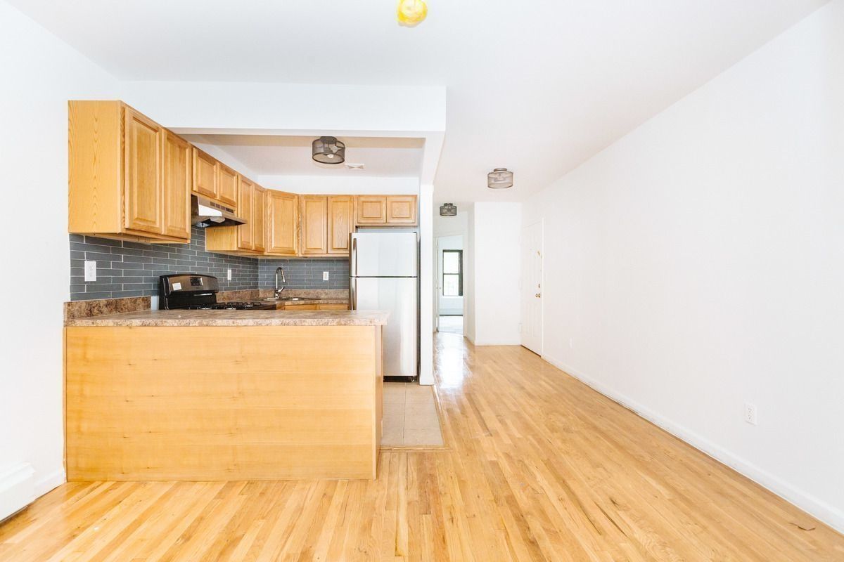 177 Buffalo Avenue Brooklyn, NY 11213 - Photo 7 of 8