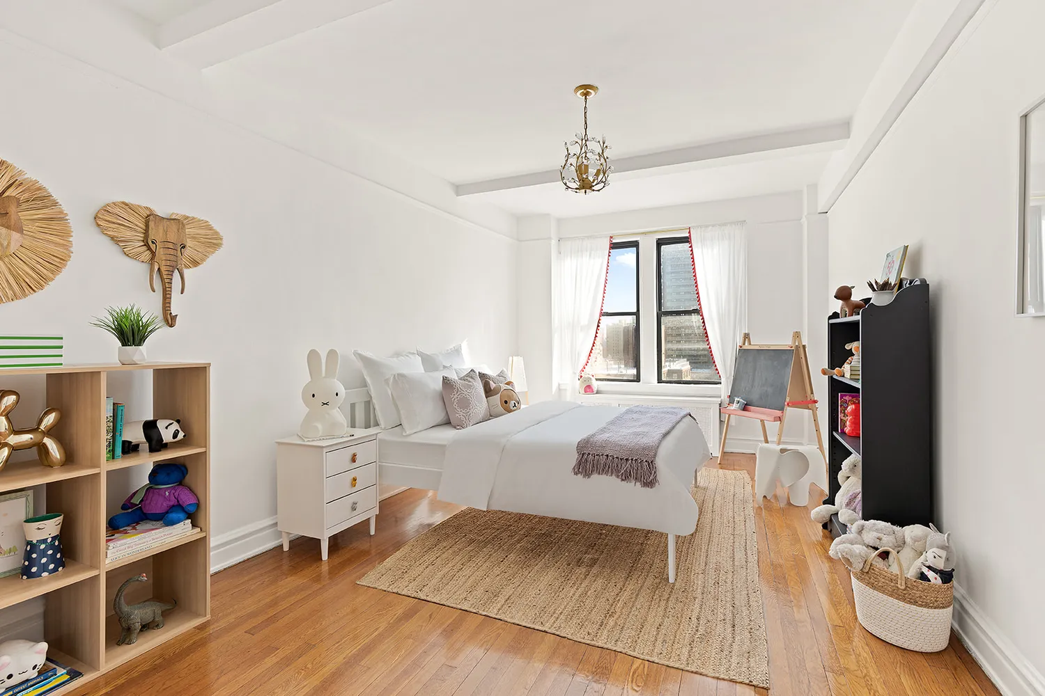 $995,000 | 175 West 93rd Street, Unit 12K | Upper West Side