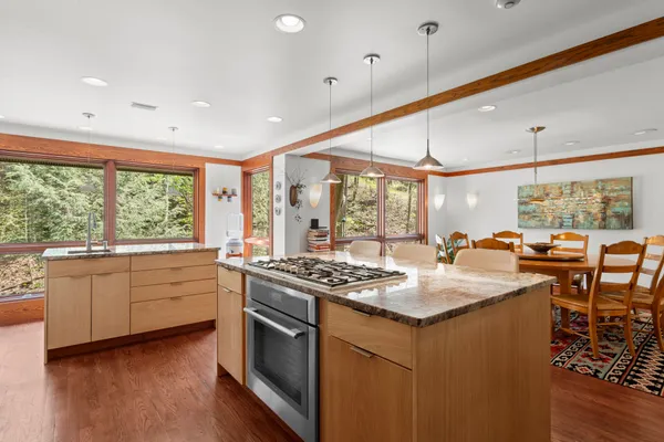 $1,300,000 | 100 Millstone Lane, Pittsburgh, PA 15238