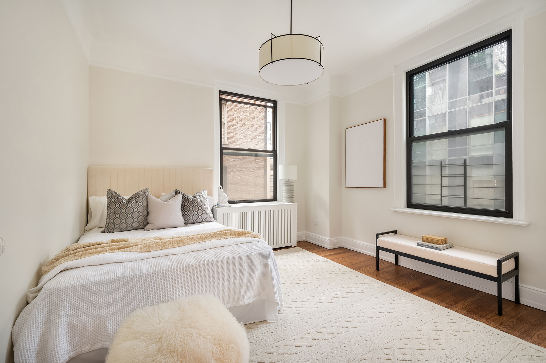 171 West 57th Street, Unit 10C Manhattan, NY 10019 - Photo 6 of 12