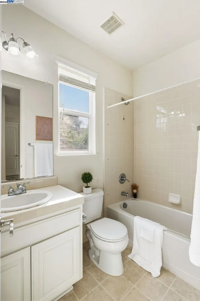 $749,800 | 5212 Namath Circle, Elk Grove, CA 95757