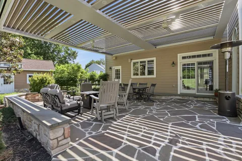 $1,750,000 | 302 Jefferson Drive, Malvern, PA 19355