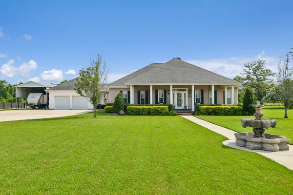 $530,000 | 10141 Chenevert Road, Westwego, LA 70094