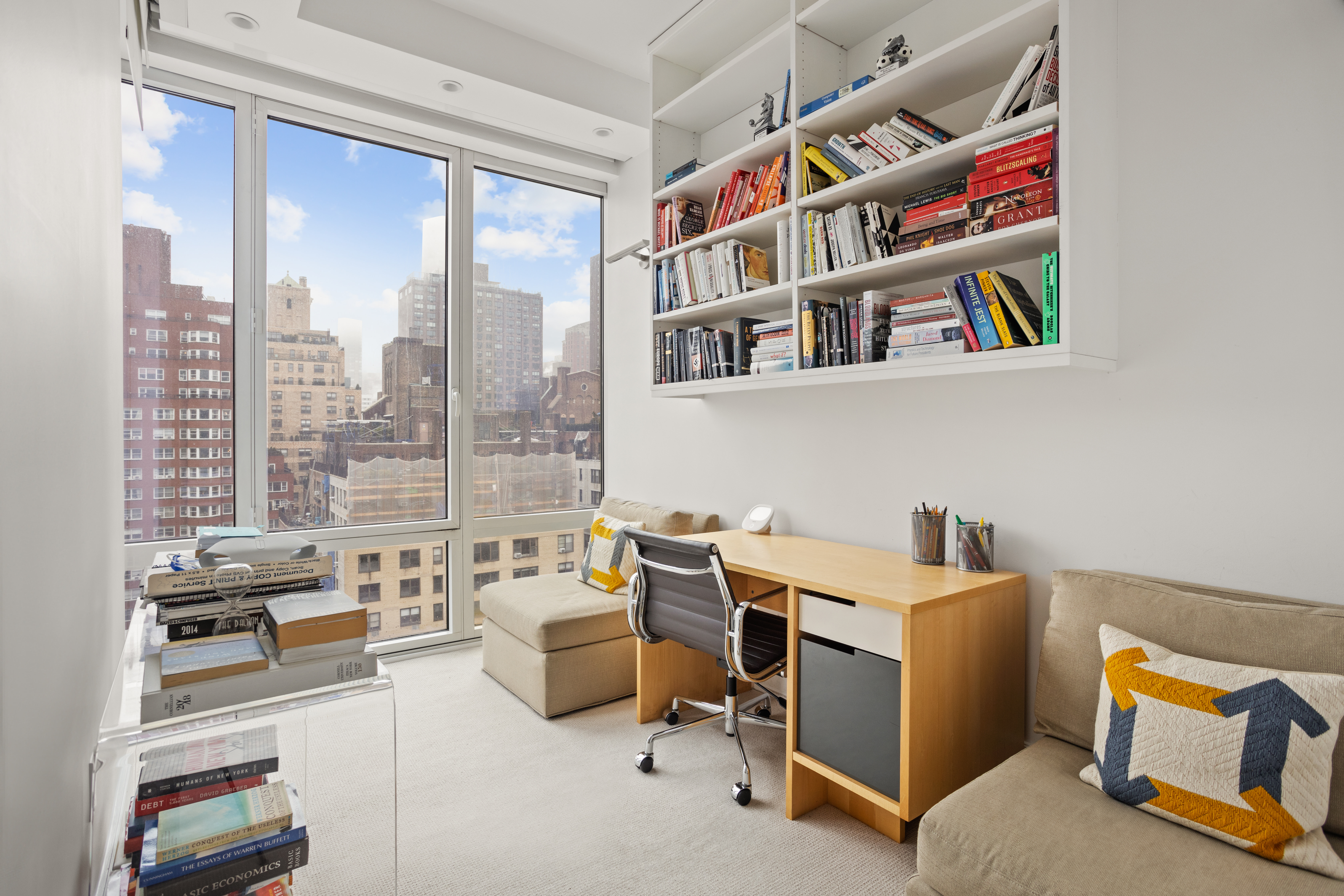 255 East 74th Street, Unit 12A Manhattan, NY 10021 - Photo 10 of 28