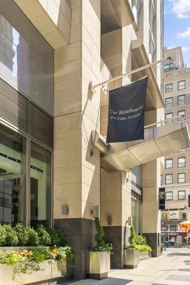 $1,690,000 | 400 5th Avenue, Unit 50F | Midtown South