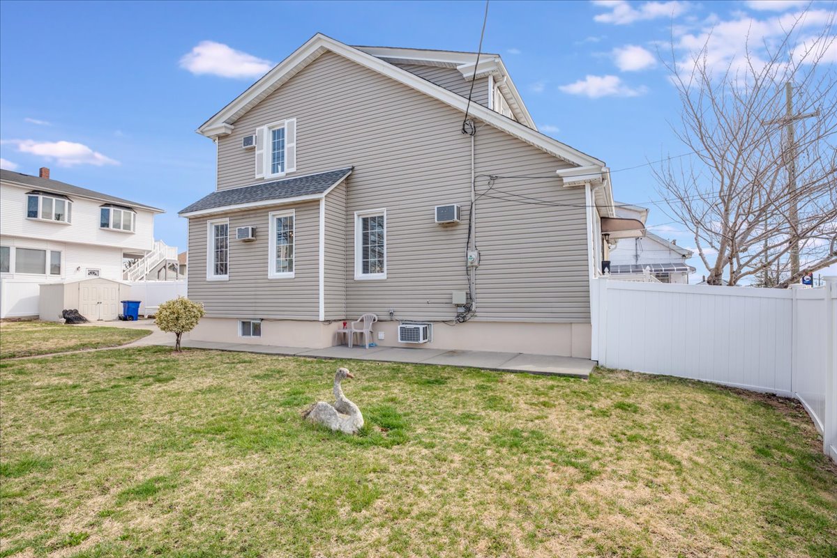 97-05 Albert Road Queens, NY 11417 - Photo 29 of 31