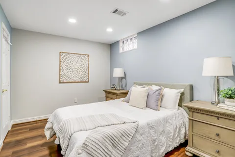 $1,275,000 | 15816 Thistlebridge Drive, Rockville, MD 20853