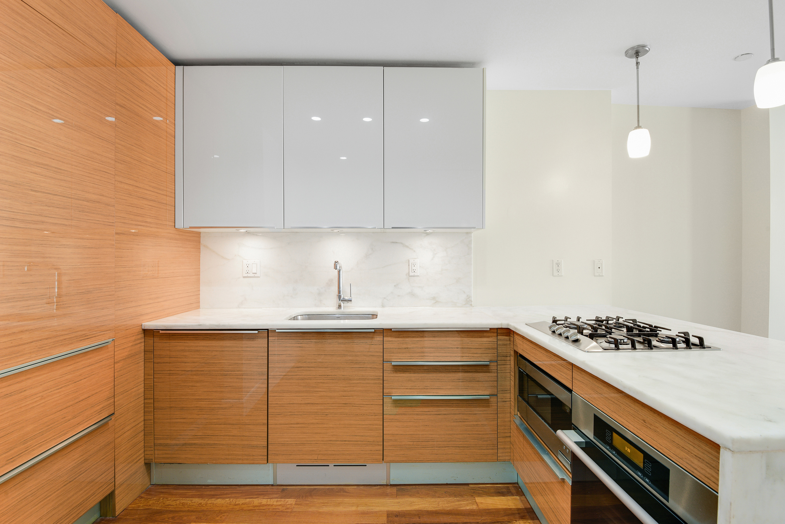 130 West 20th Street, Unit 4B Manhattan, NY 10011 - Photo 2 of 12