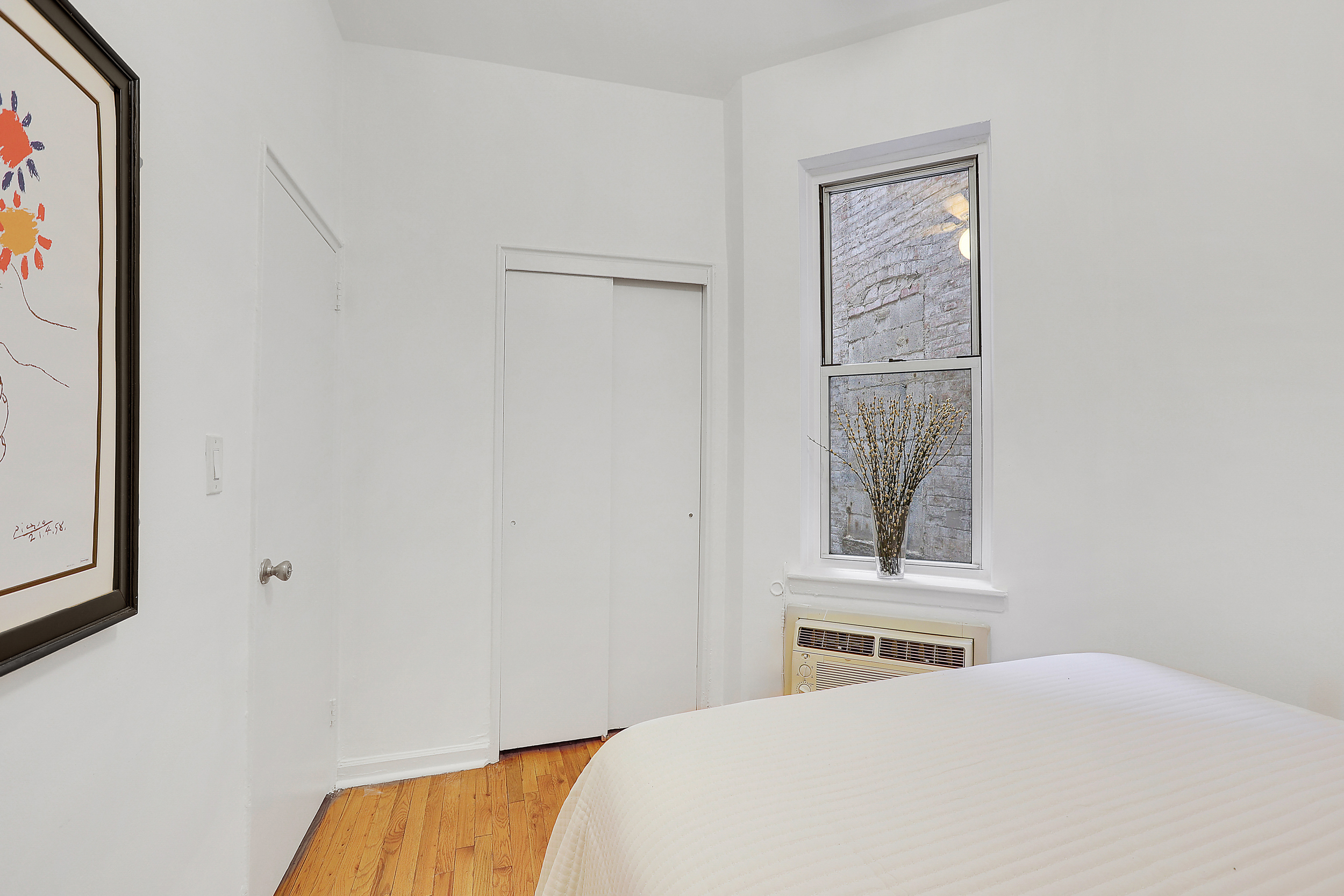 321 East 89th Street, Unit 4E Manhattan, NY 10128 - Photo 9 of 14