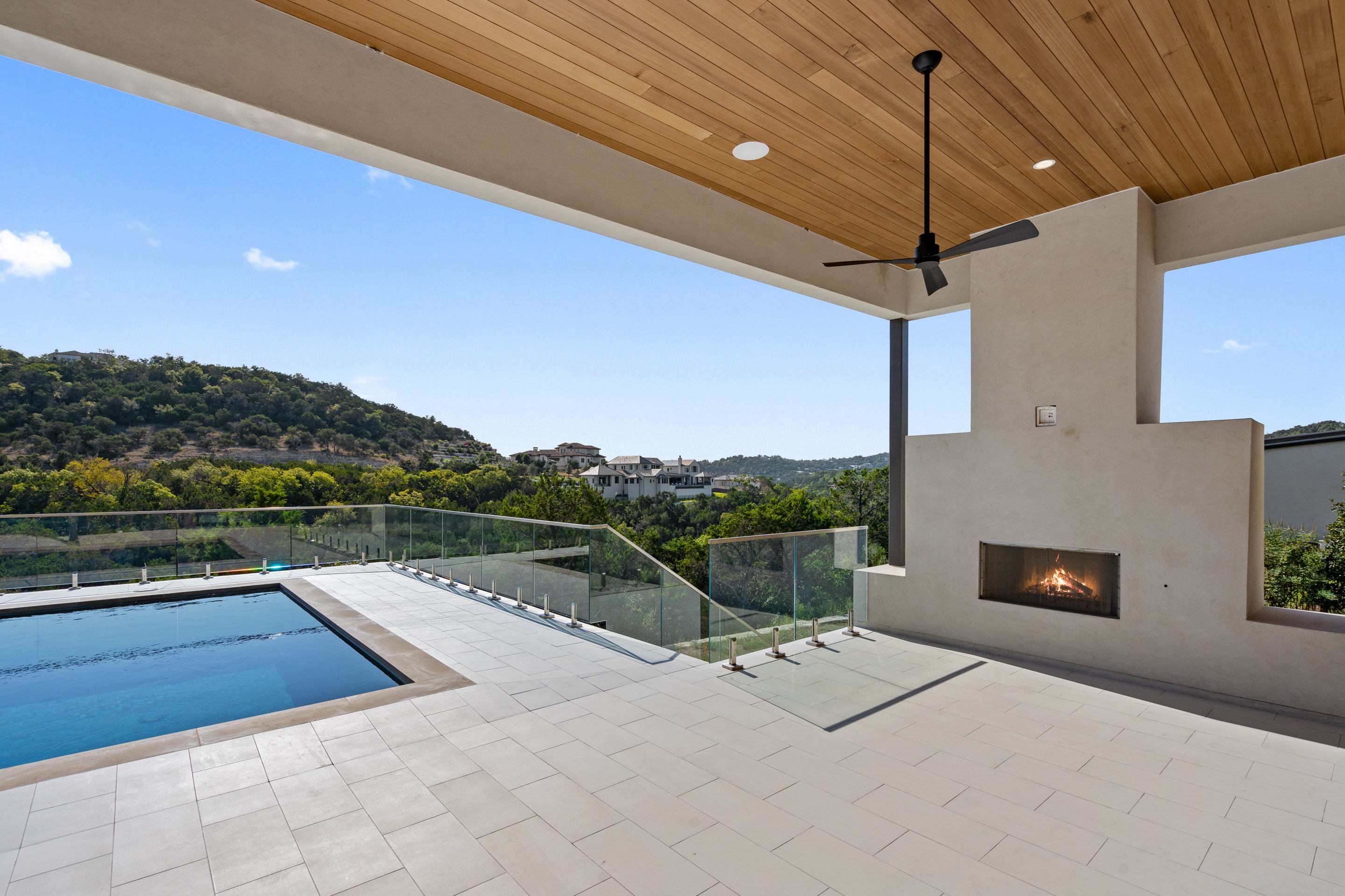 1905 Hallam Drive Austin, TX 78746 - Photo 32 of 39 a view of a terrace