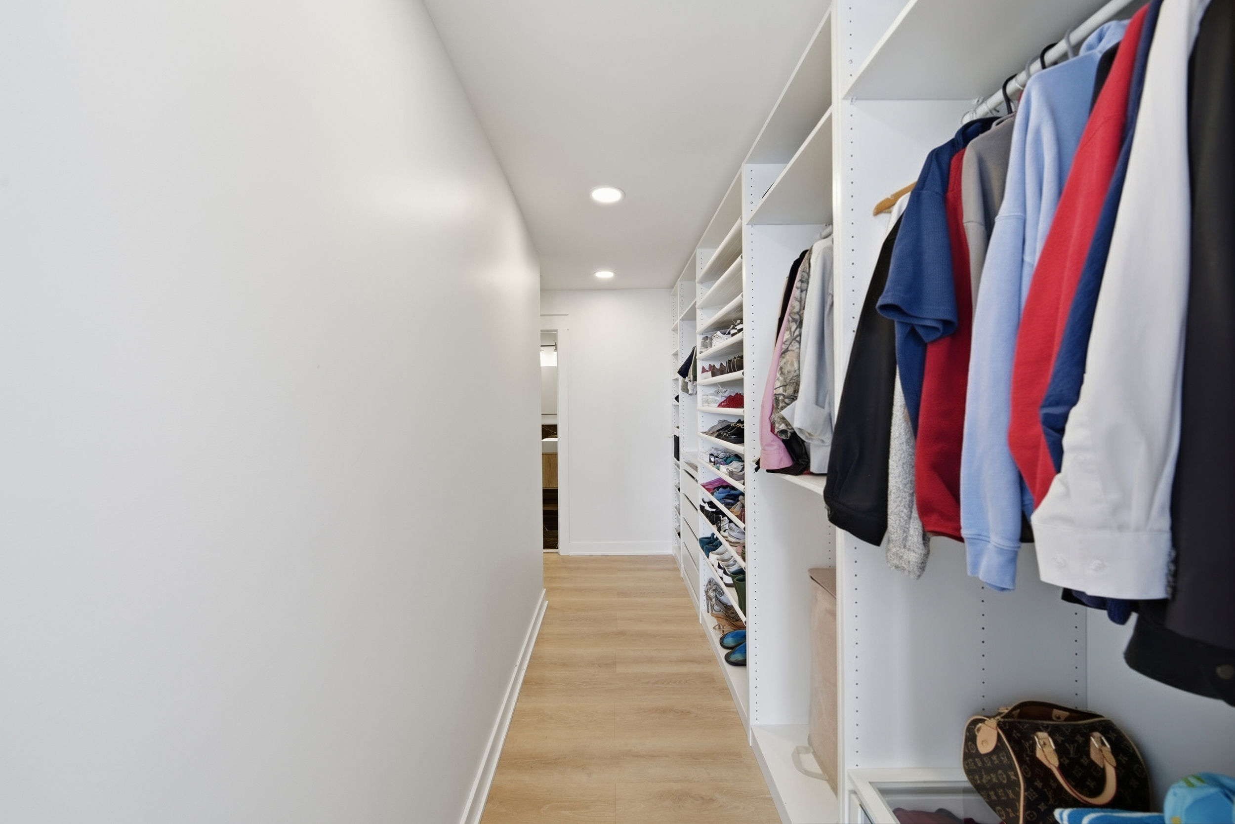 6101 Edsall Road, Unit 1805 Alexandria, VA 22304 - Photo 32 of 49 Gallery Image 32
