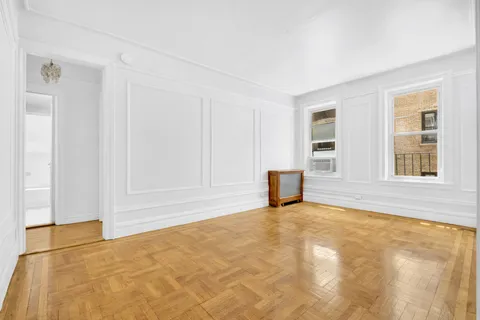 $300,000 | 720 West 173rd Street, Unit 23 | Washington Heights